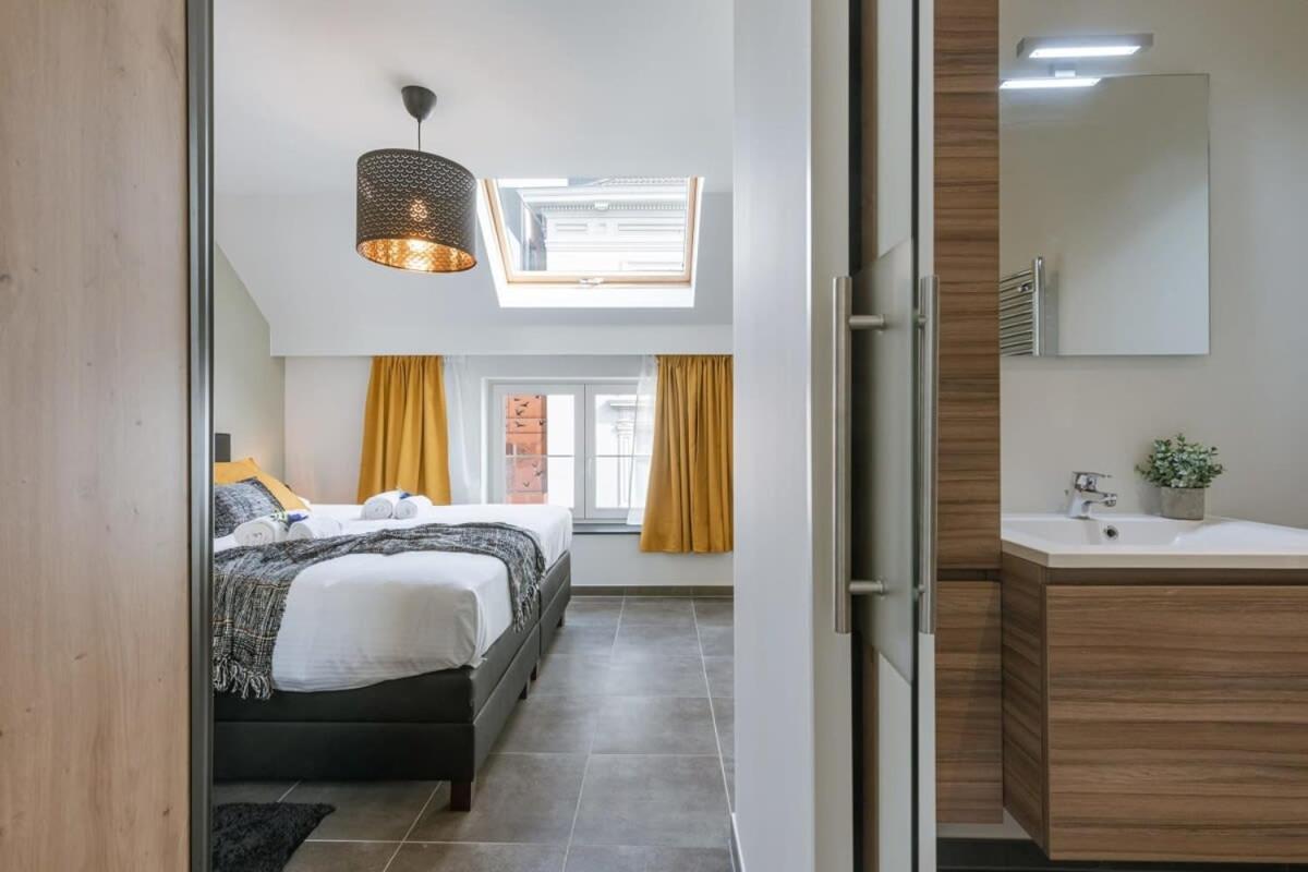 Pleasant Apartment Near The Center Of Гент Екстериор снимка